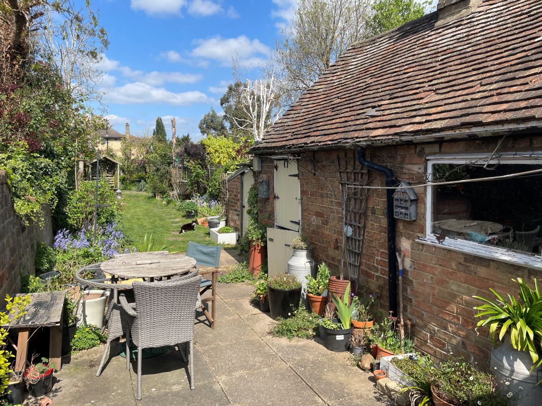 28 Laburnum Road, Sandy, Bedfordshire, SG19 1HG