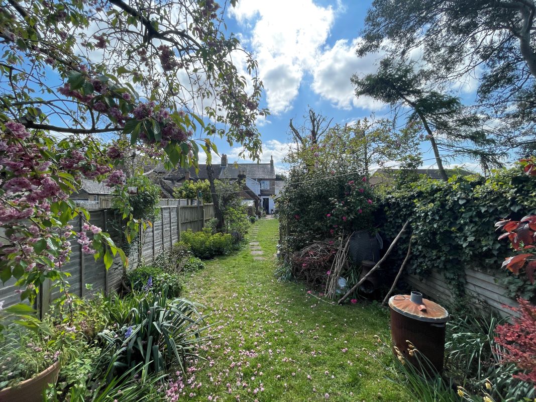 28 Laburnum Road, Sandy, Bedfordshire, SG19 1HG