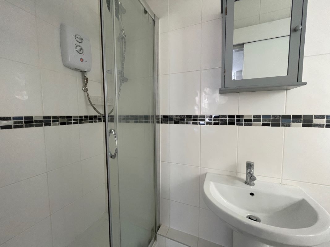 Flat 6, 37 Studley Road, Luton, Bedfordshire, LU3 1BB