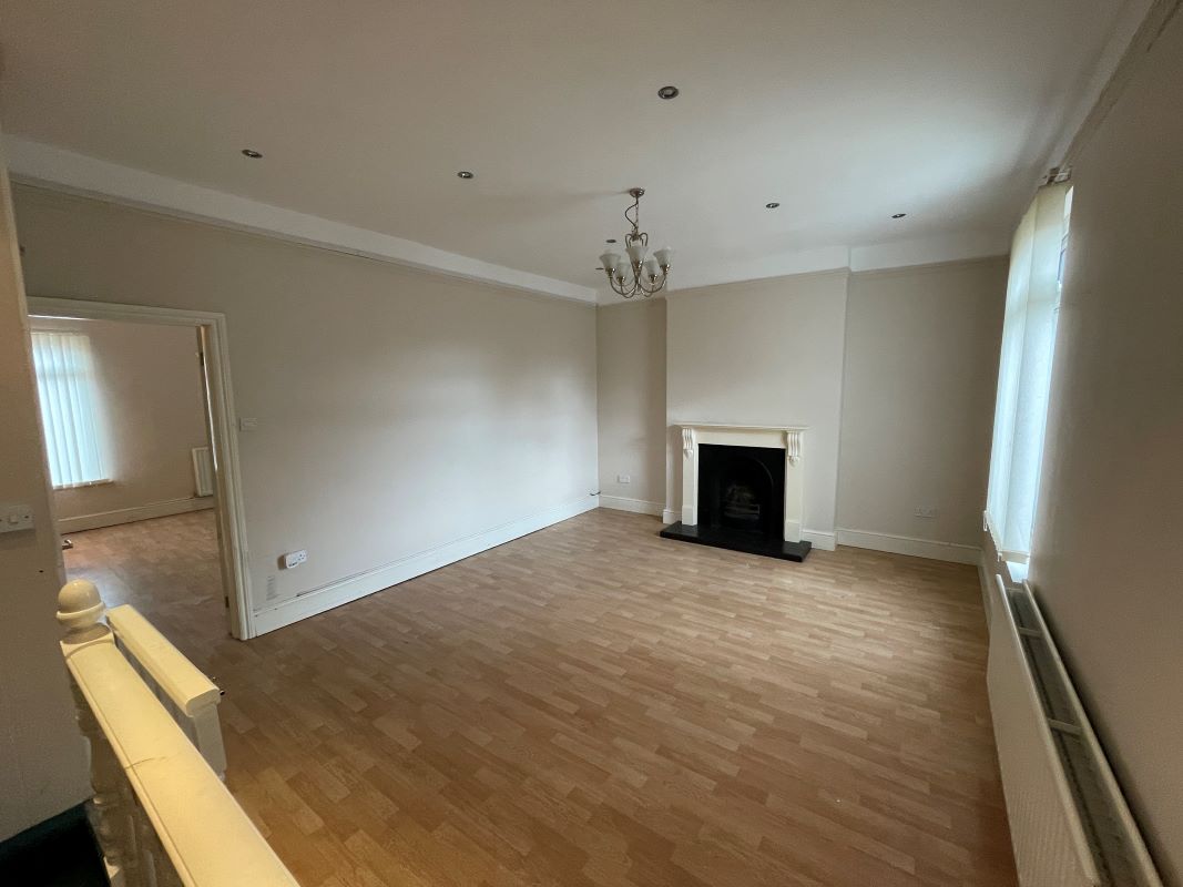 39 & 39A Cambridge Street, Wolverton, Buckinghamshire, MK12 5AE