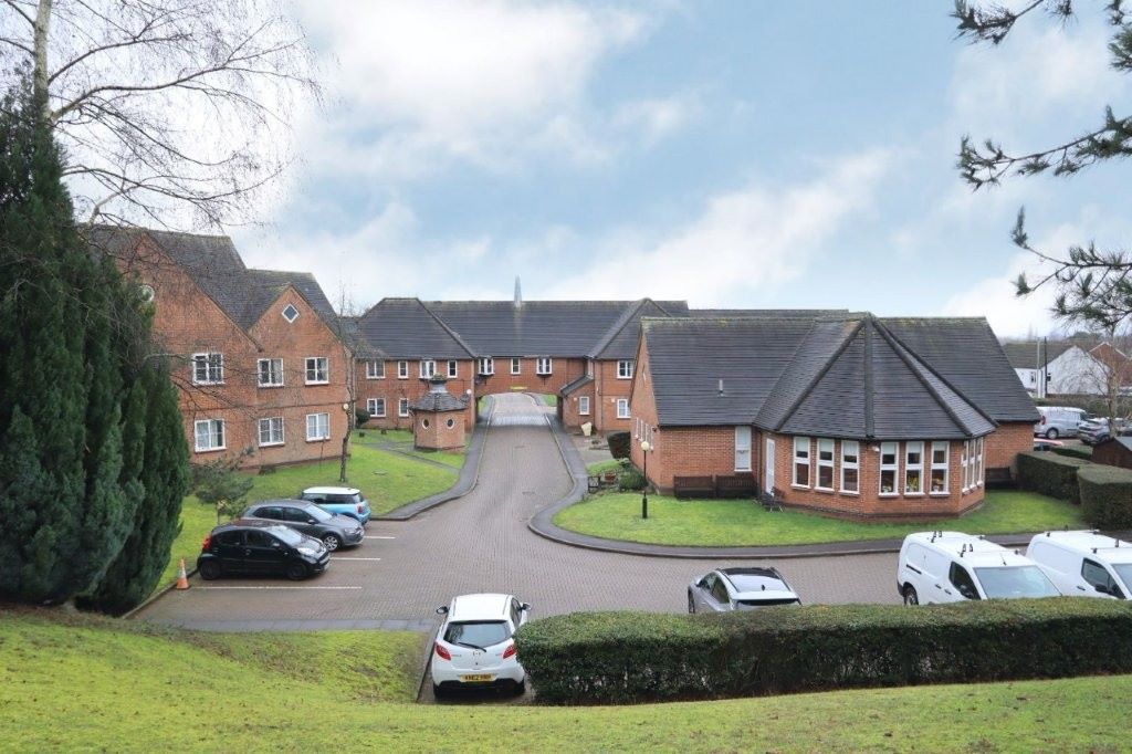 3 Aspley Court, Woburn Road, Woburn Sands, Buckinghamshire, MK17 8PA