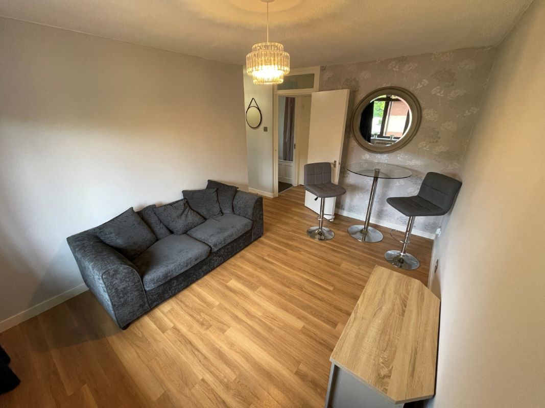 37 Troutbeck, Peartree Bridge, Milton Keynes, Buckinghamshire, MK6 3ED