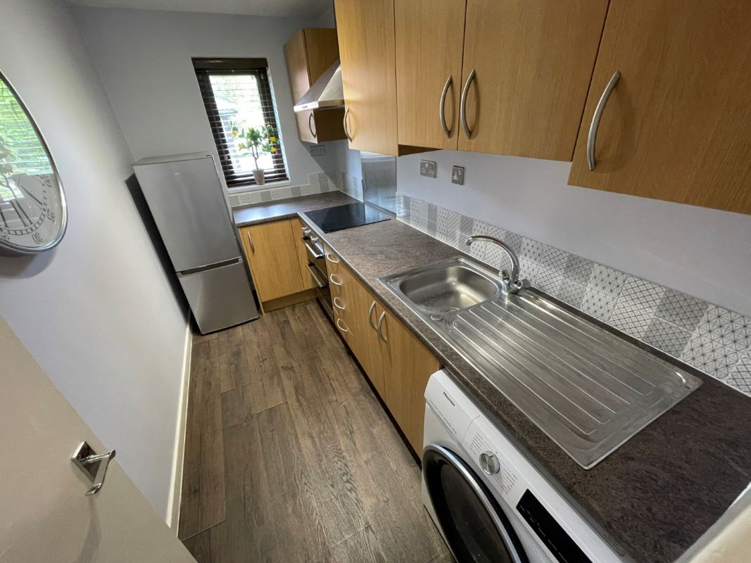 37 Troutbeck, Peartree Bridge, Milton Keynes, Buckinghamshire, MK6 3ED