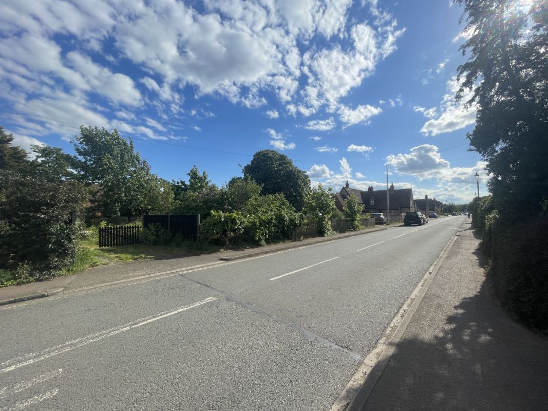 Land adjoining 215 West End, Elstow, Bedfordshire, MK42 9XS