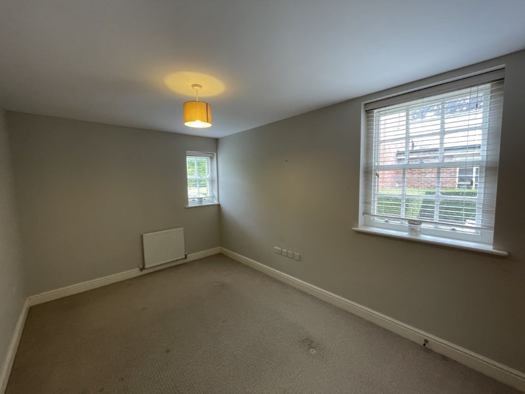 5, Building 32, The Parade, Caversfield, Bicester, Oxfordshire, OX27 8AD
