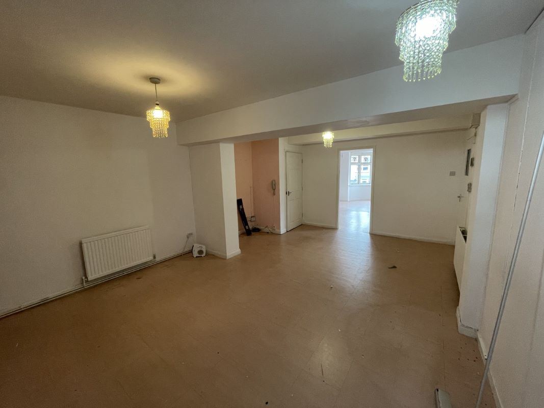 200 Queensway, Bletchley, Buckinghamshire, MK2 2ST