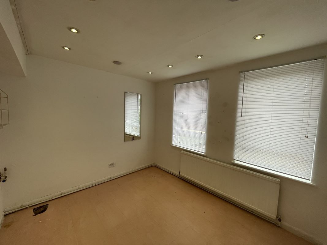 200 Queensway, Bletchley, Buckinghamshire, MK2 2ST