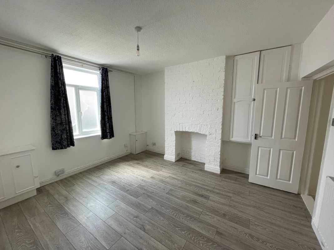 78B Moor Road, Rushden, Northamptonshire, NN10 9TP