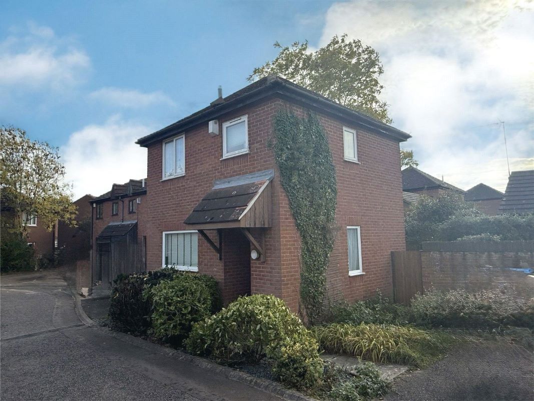 27 Barbury Court, Giffard Park, Milton Keynes, Buckinghamshire, MK14 5PT property image