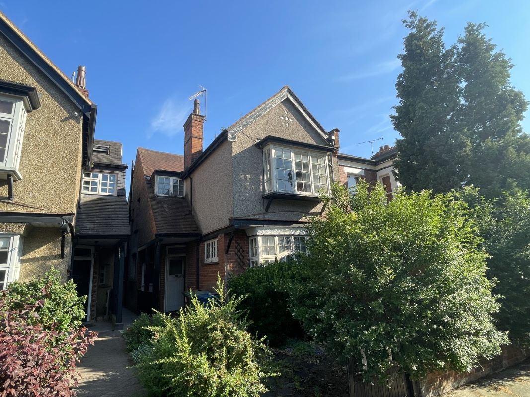 27 Cunningham Park, Harrow, Middlesex, HA1 4QW property image
