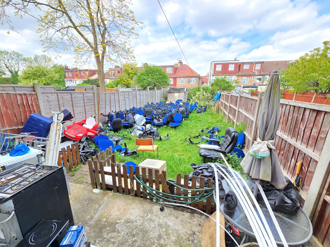 Image 11 of 11