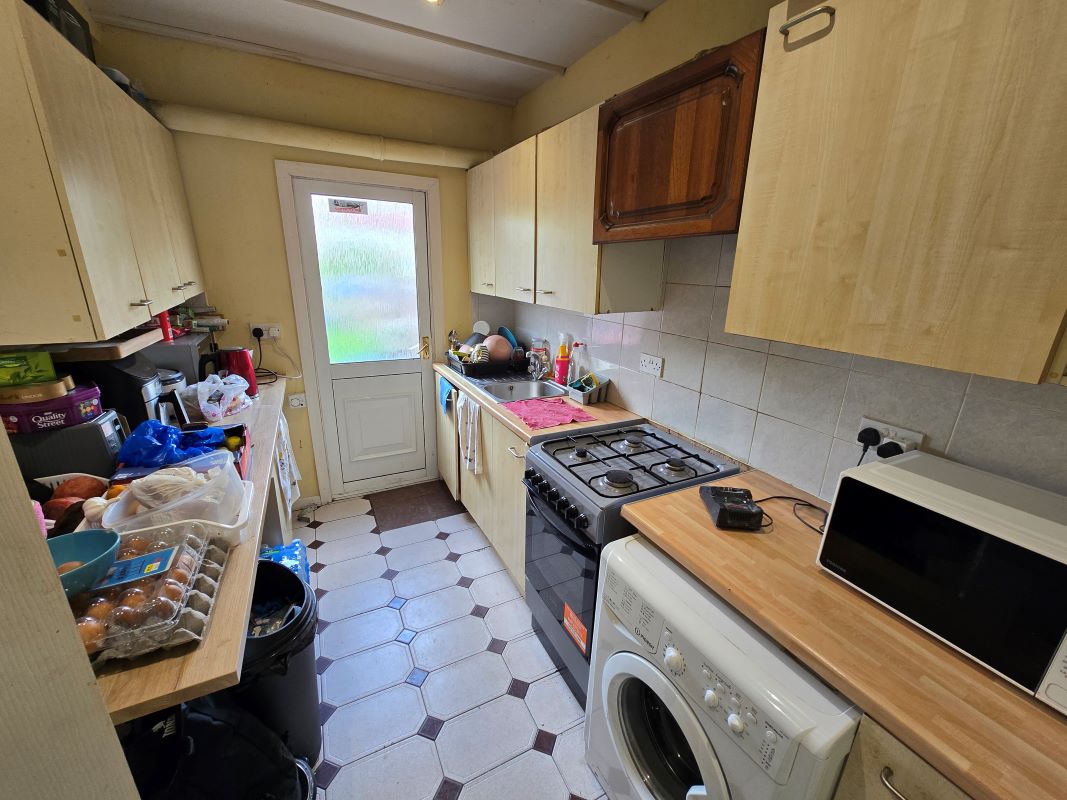 Image 6 of 11