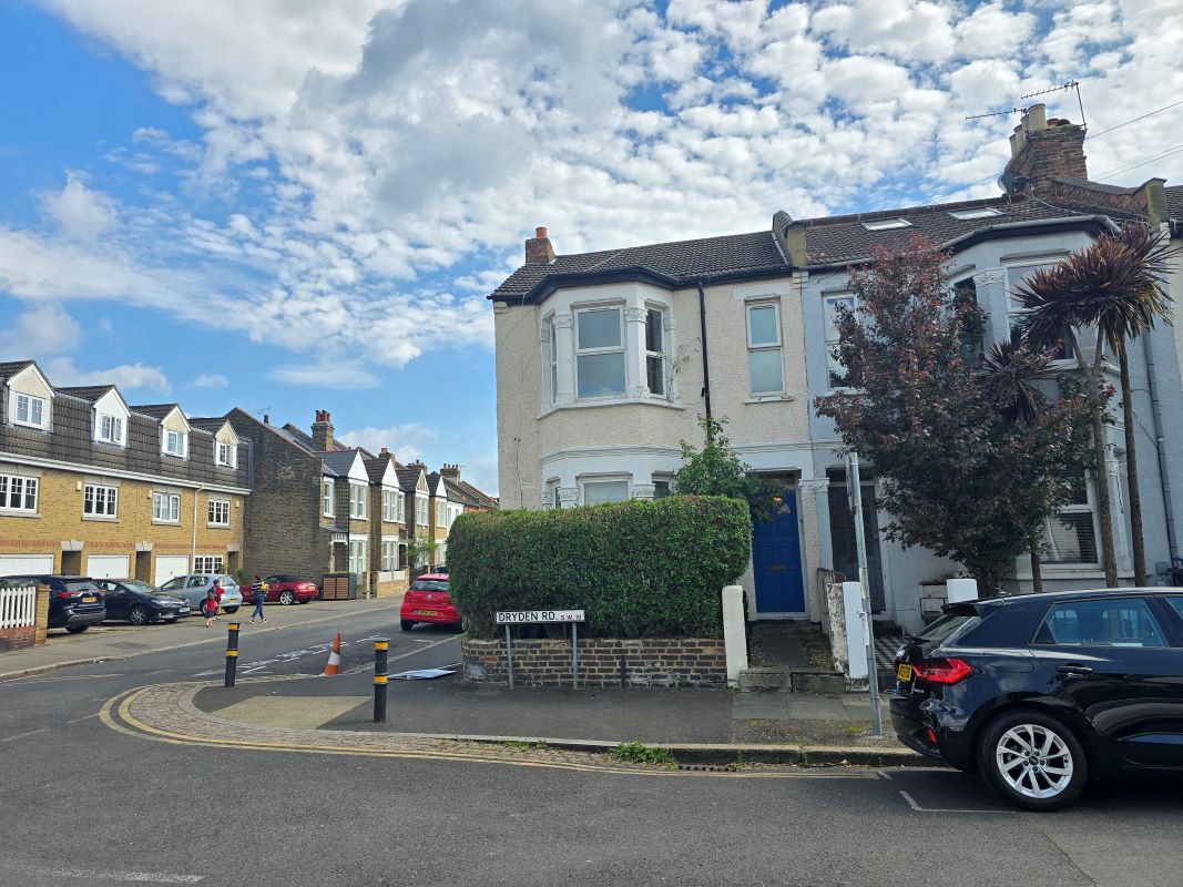 Image 1 of 10