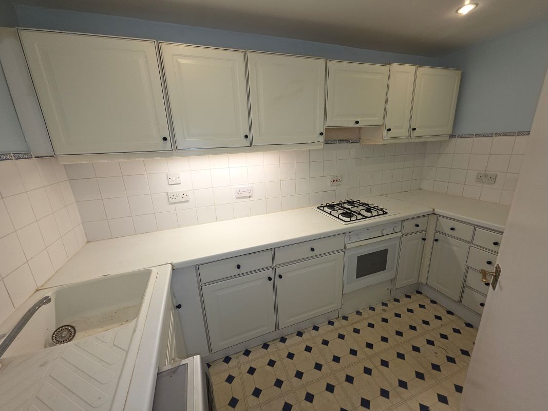 145 Gloucester Terrace, Paddington, London, W2 6DX