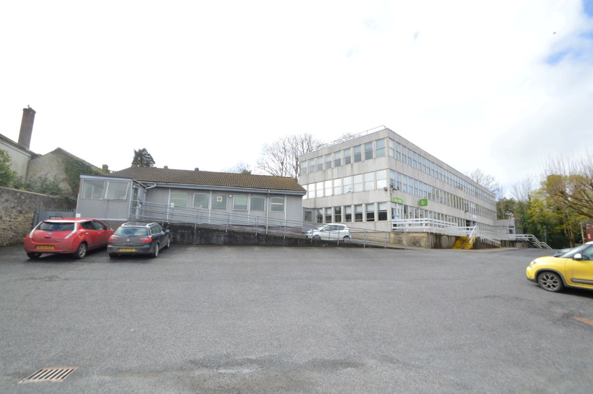 Northbank House, North Road, Bideford, Devon, EX39 2NR