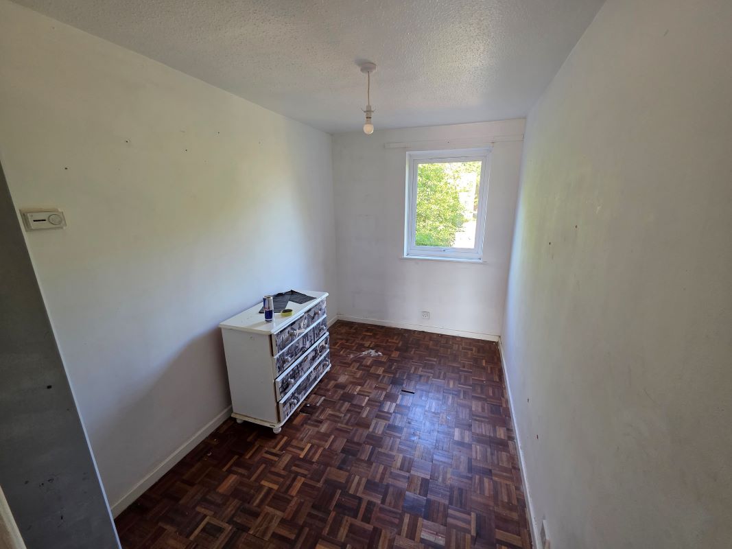 Image 12 of 14