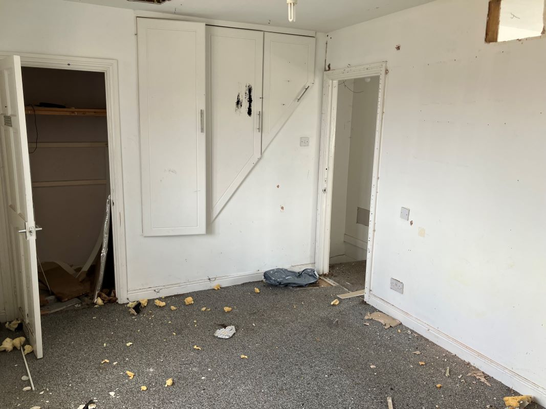 Image 6 of 11