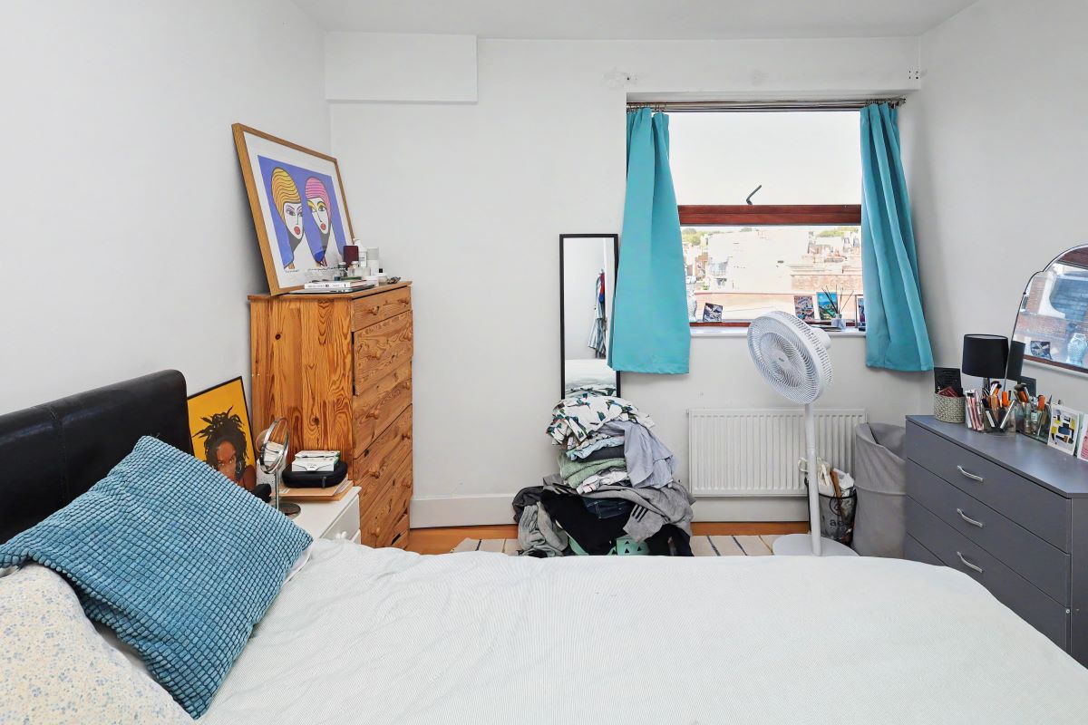 Image 11 of 14