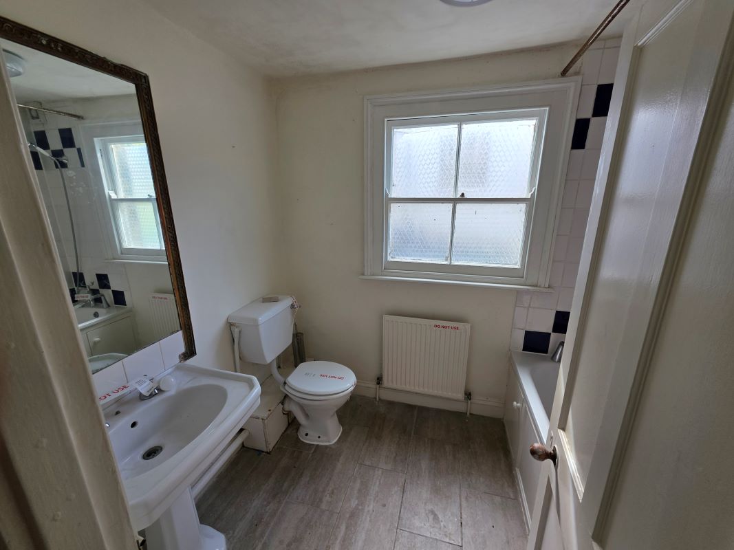 Image 12 of 20