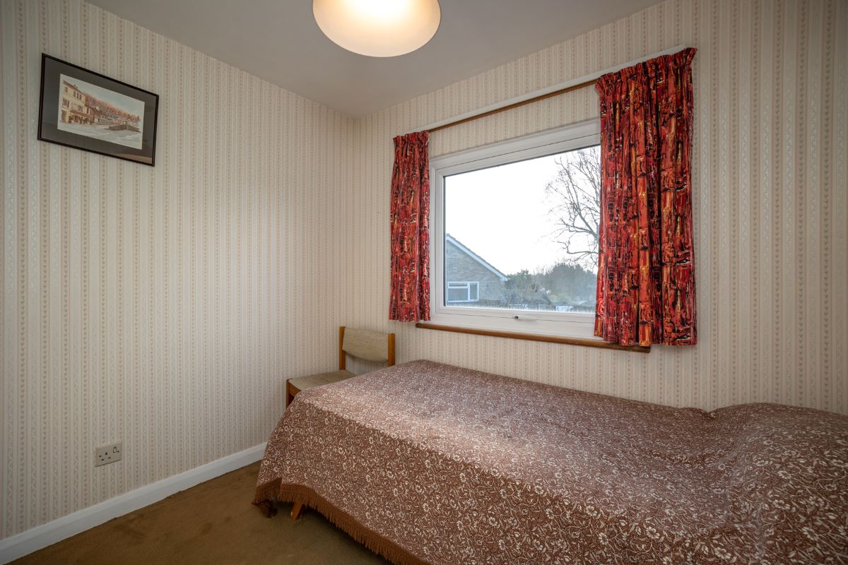 40 Eastwood Road, Woodley, Reading, Berkshire, RG5 3PY
