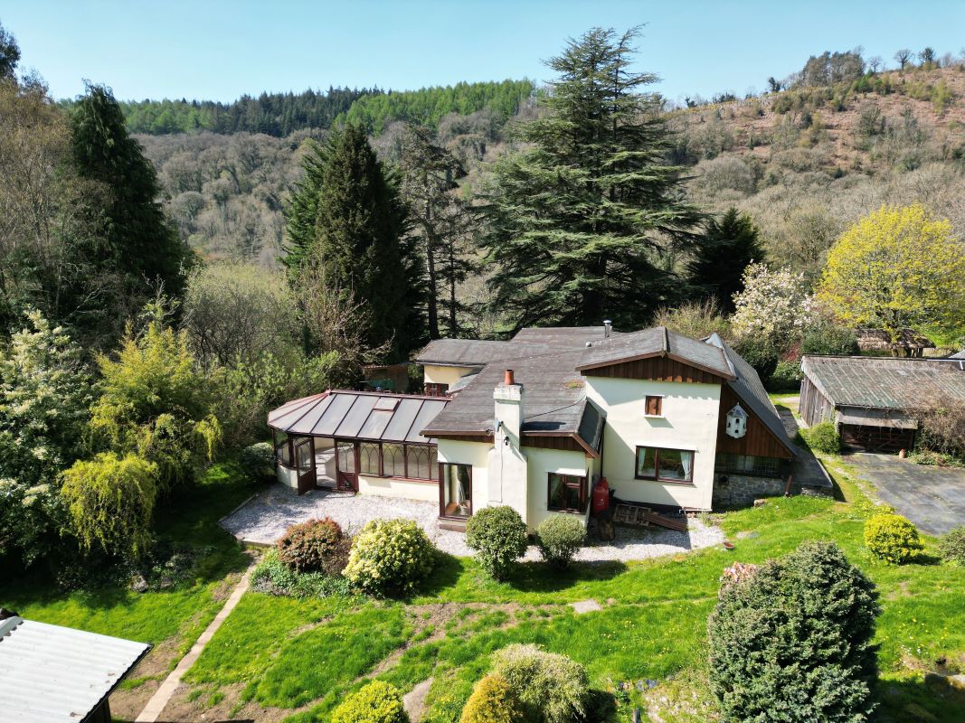 Wray Farm, Moretonhampstead Road, Lustleigh, Newton Abbot, Devon, TQ13 9SN