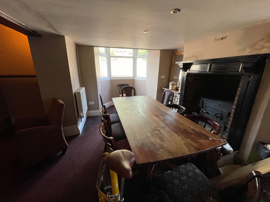 The Prince of Wales Inn Holcombe Rogus, Devon, TA21 0PN