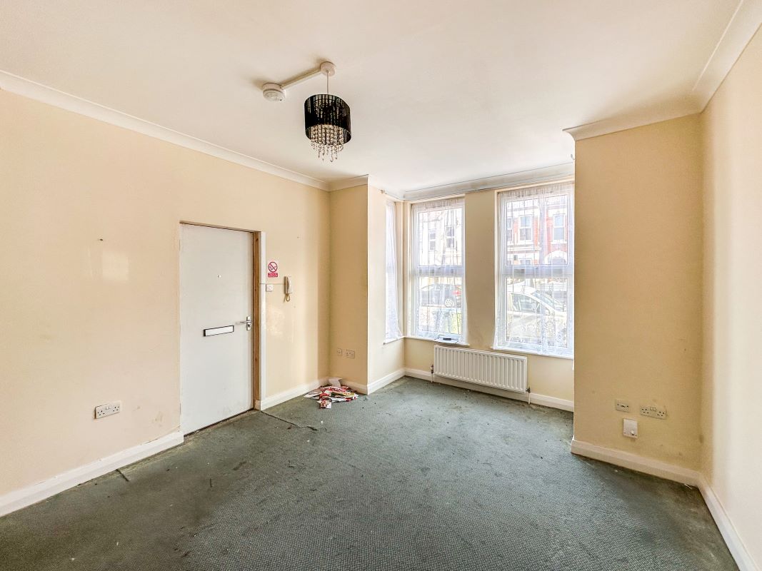 22 & 22a Wilton Avenue, Southampton, Hampshire, SO15 2HJ