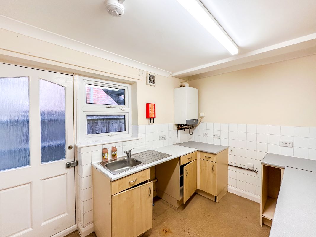 22 & 22a Wilton Avenue, Southampton, Hampshire, SO15 2HJ