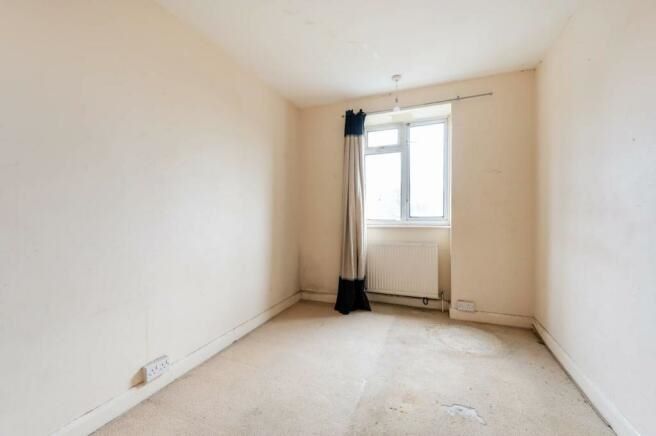 6 Boundary Close, Kingston upon Thames, Surrey, KT1 3PE