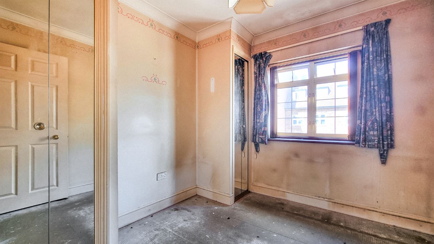 Flat 5 The Cloisters, Orchard Street, Dartford, Kent, DA1 2DF