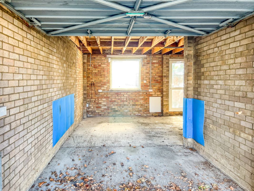 12 The Covert, Comberton, Cambridge, Cambridgeshire, CB23 7DW