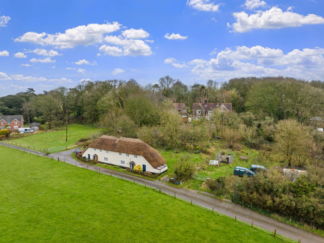 Stinsford Cottages, 2, Stinsford, Dorchester, Dorset, DT2 8PS