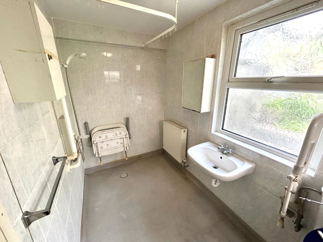 3 Winchester Street, Acton, London, W3 8PA