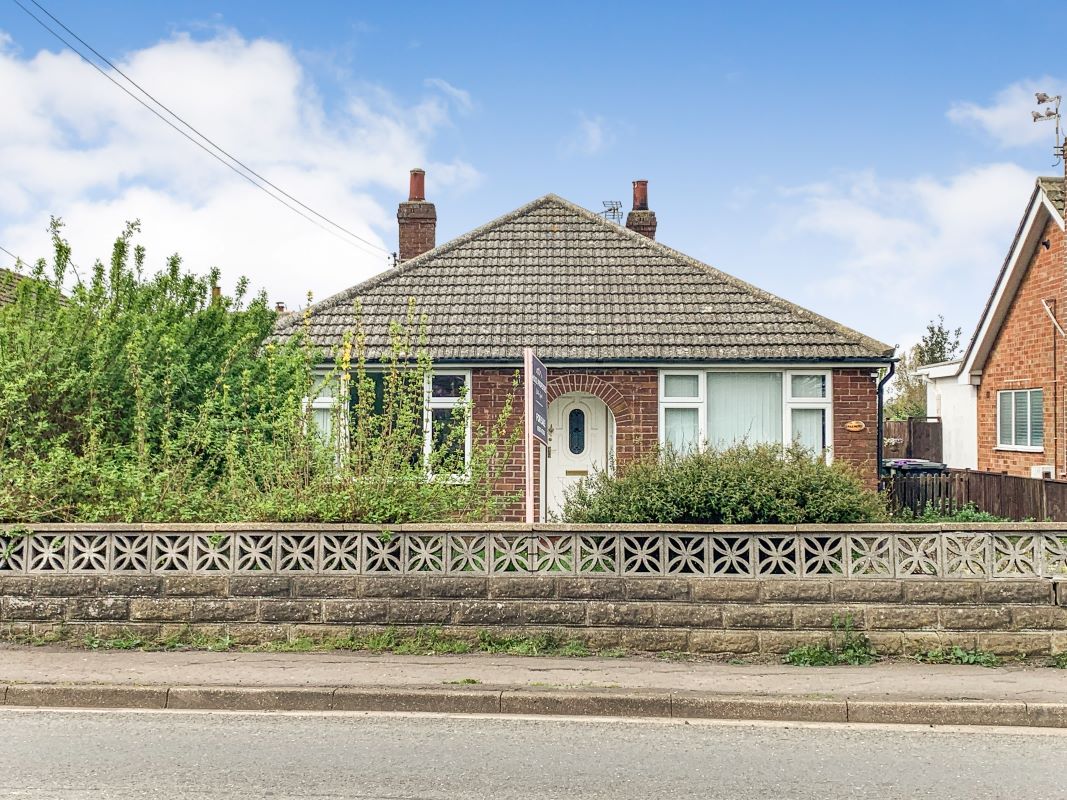 Grassmere, Sutton Road, Trusthorpe, Mablethorpe, Lincolnshire, LN12 2PL