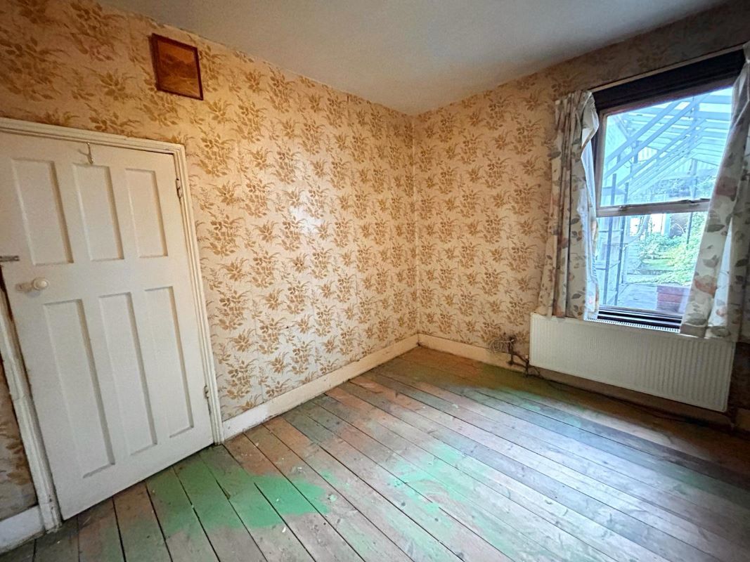 3 Winchester Street, Acton, London, W3 8PA