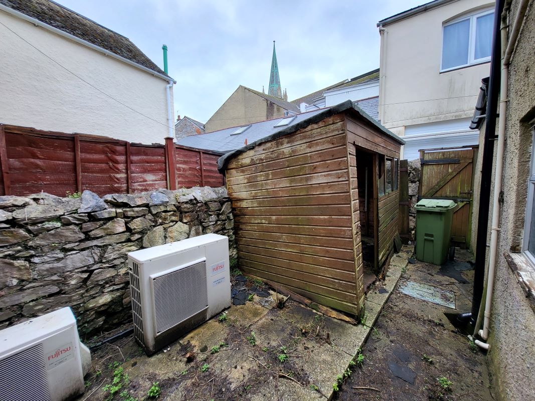 2-4 Gladstone Place Albany Street, Newton Abbot, Devon, TQ12 2AN