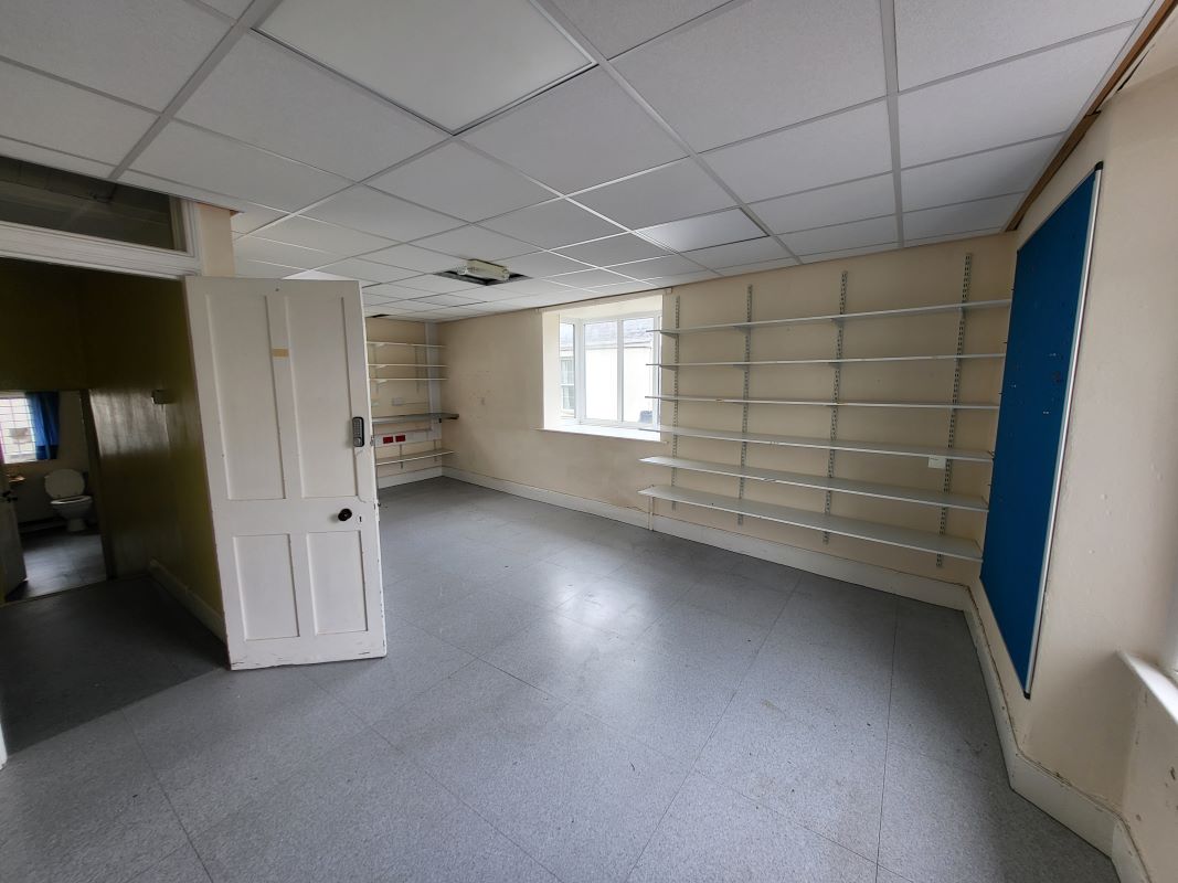 2-4 Gladstone Place Albany Street, Newton Abbot, Devon, TQ12 2AN