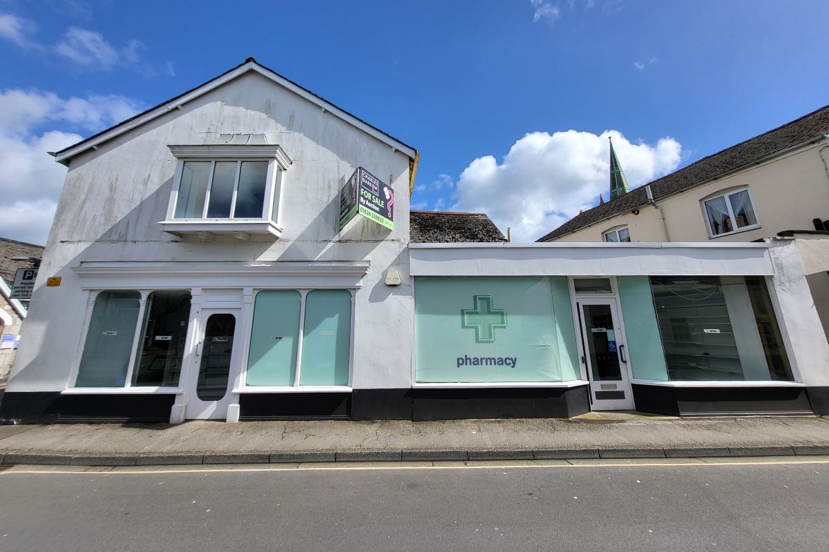 2-4 Gladstone Place Albany Street, Newton Abbot, Devon, TQ12 2AN