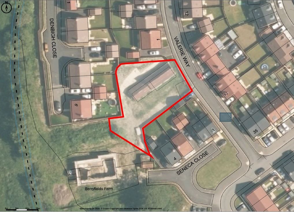 Berryfields Barn, Valerie Way, Berryfields, Aylesbury, Buckinghamshire, HP18 1AU