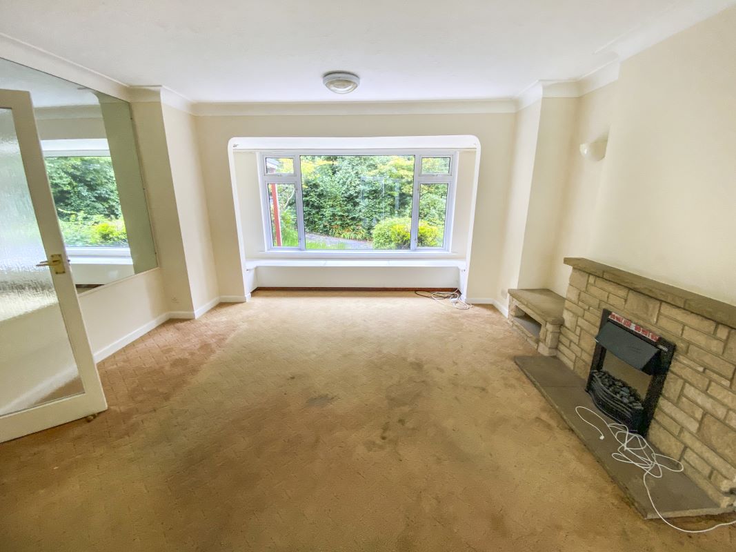 14 Hinton Wood Avenue, Christchurch, Dorset, BH23 5AH