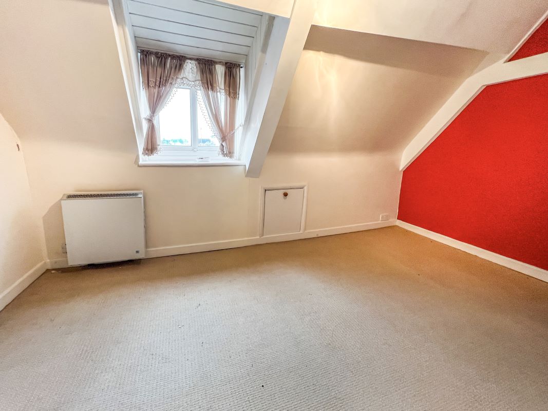 Flat 7, 21 The Causeway, Chippenham, Wiltshire, SN15 3DB