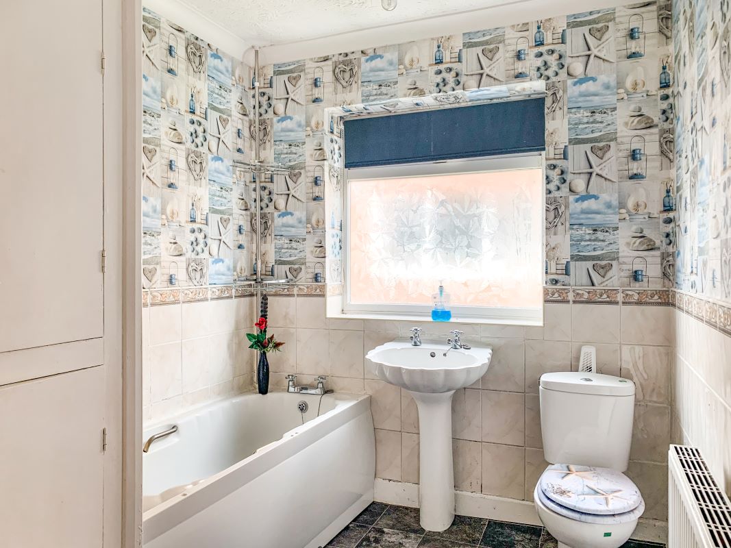 Grassmere, Sutton Road, Trusthorpe, Mablethorpe, Lincolnshire, LN12 2PL