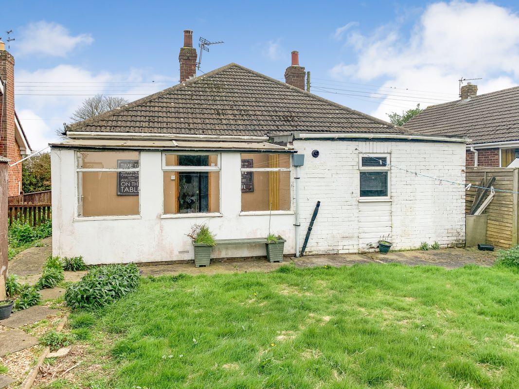 Grassmere, Sutton Road, Trusthorpe, Mablethorpe, Lincolnshire, LN12 2PL