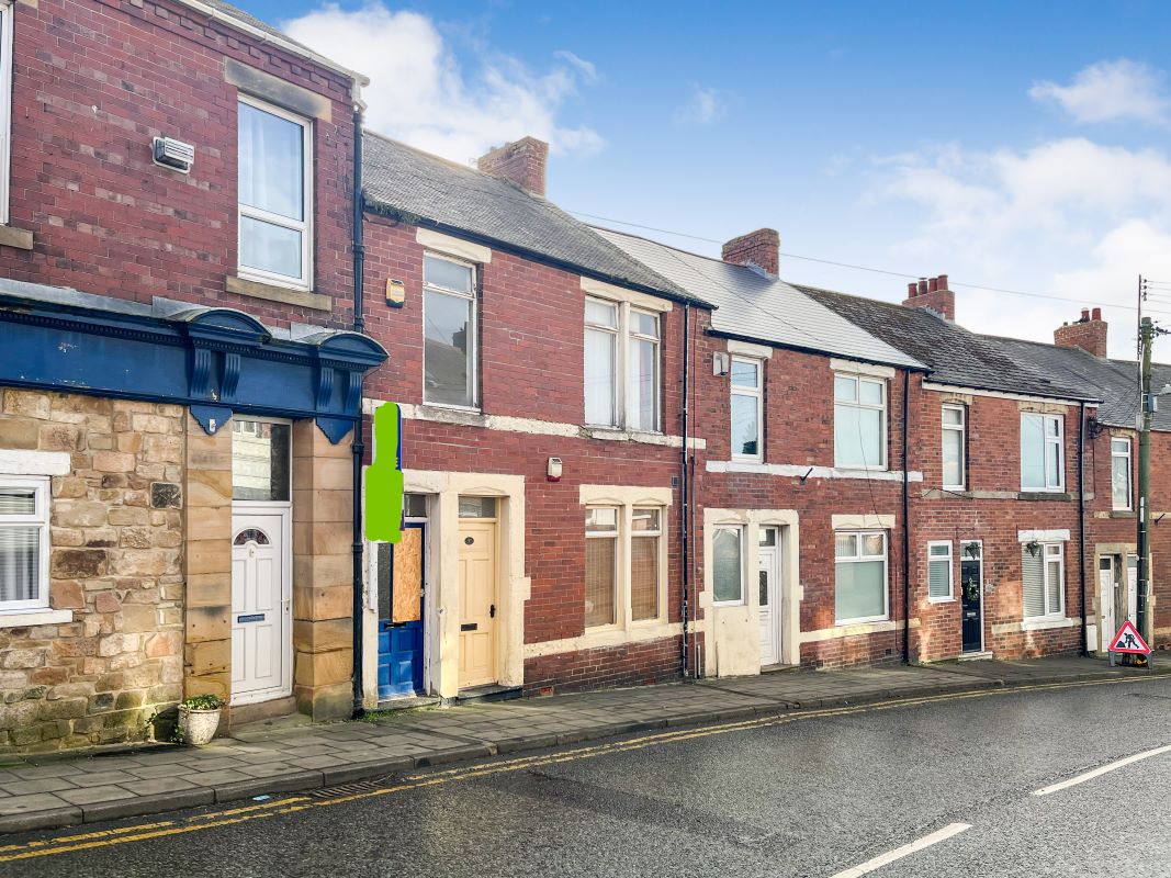 First Floor Flat, 35 Derwent Street, Chopwell, Newcastle upon Tyne, Tyne and Wear, NE17 7HZ