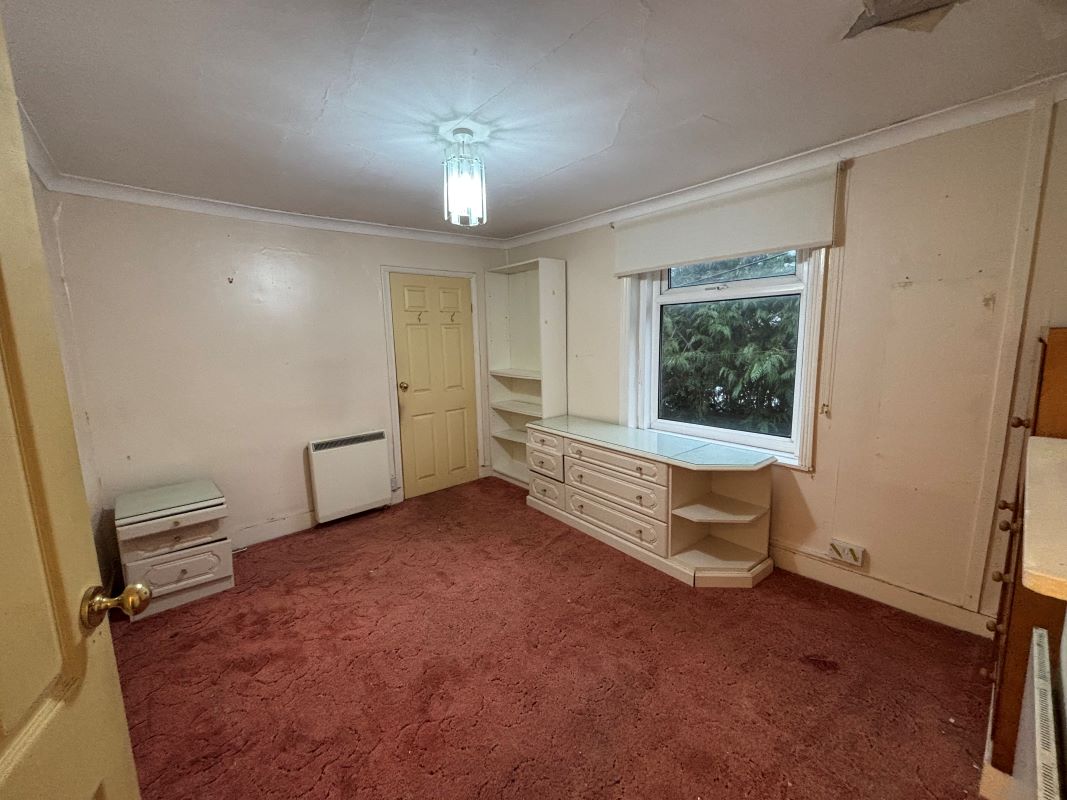 1 Finsbury Cottages, 65 School Green Road, Freshwater, Isle of Wight, PO40 9AU