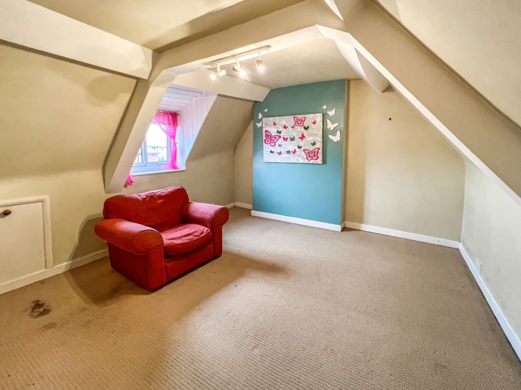 Flat 7, 21 The Causeway, Chippenham, Wiltshire, SN15 3DB