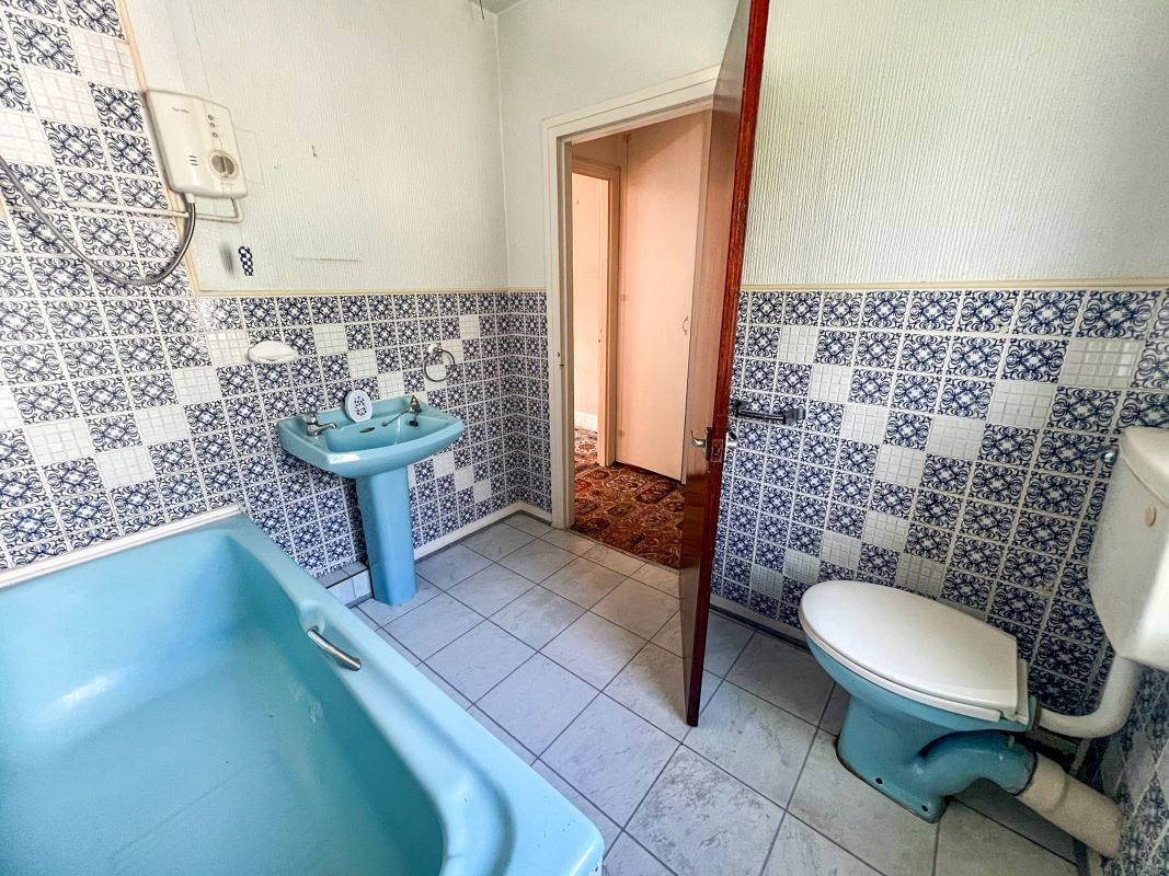 4 Golborne Dale Road, Newton-le-Willows, Merseyside, WA12 0JD