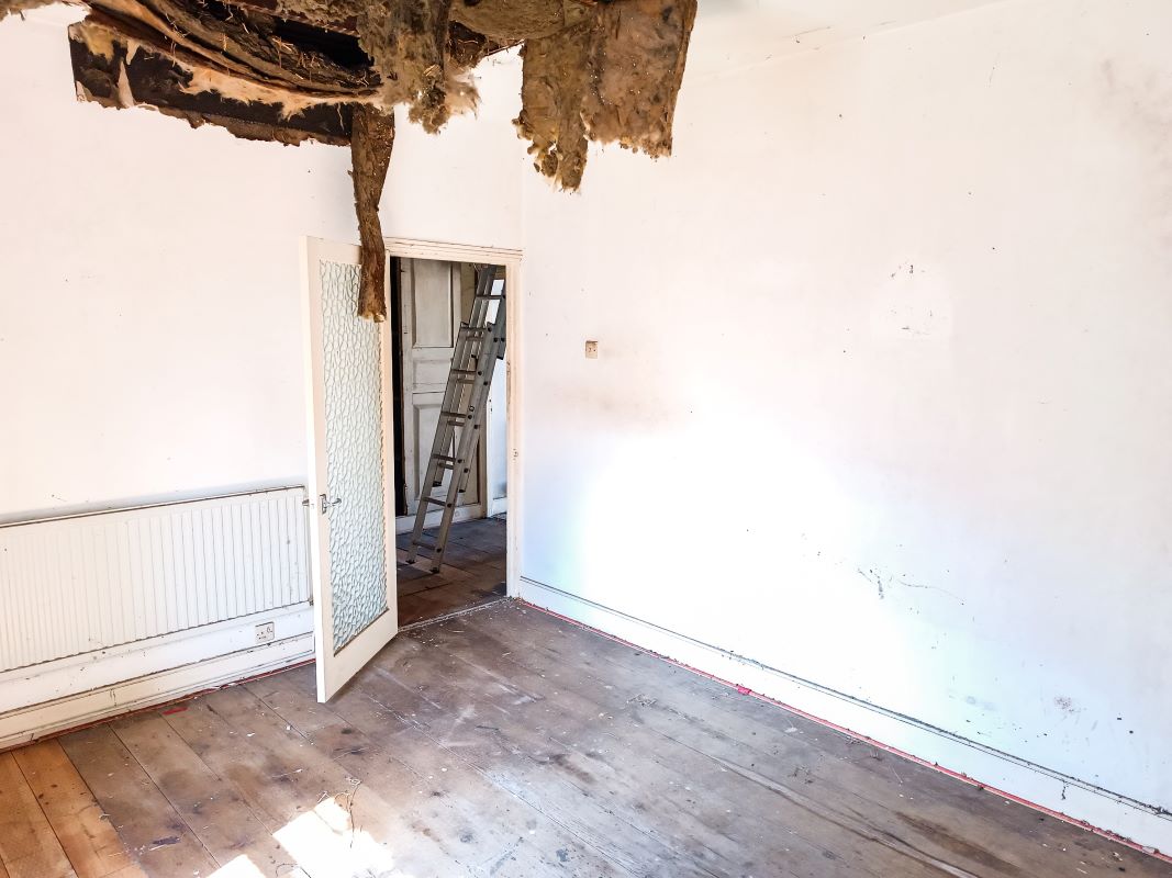 17 Davis Street, Aberdare, Mid Glamorgan, CF44 6UR