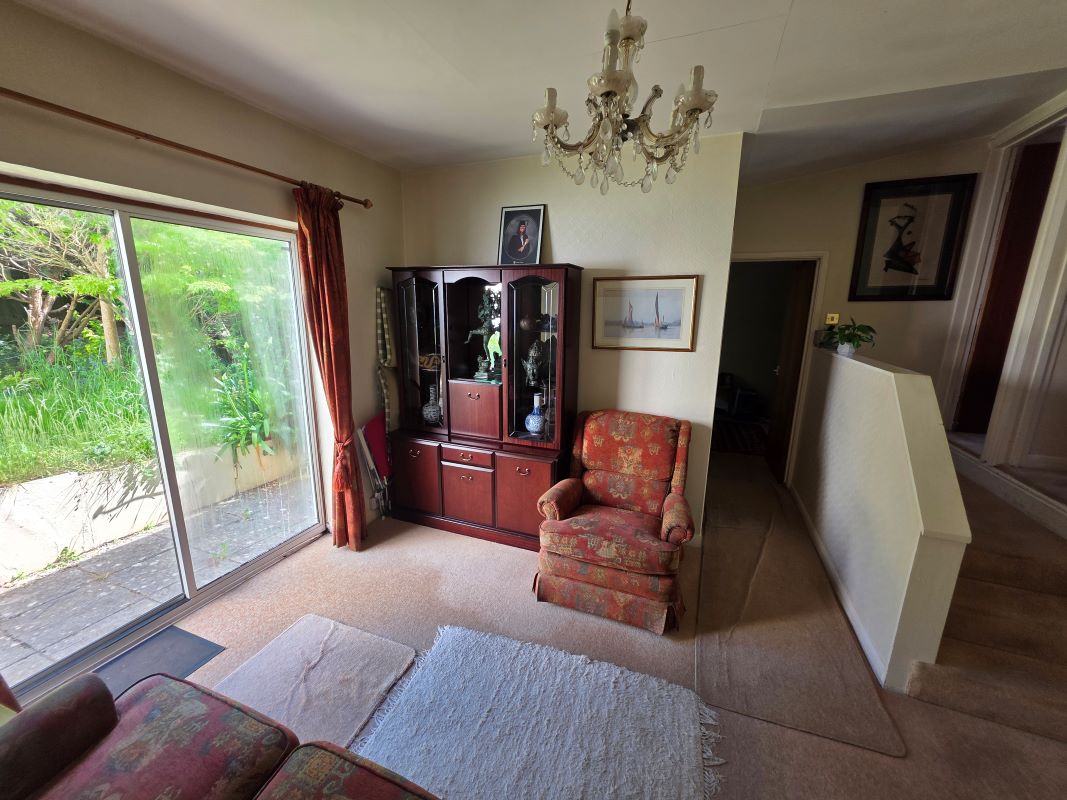 Ashurst Lodge Hotel, 2-4 St Efrides Road, Torquay, Torbay, TQ2 5SG