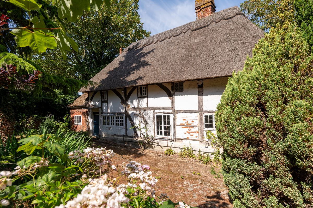 Sharps House, Hearts Delight, Borden, Sittingbourne, Kent, ME9 8HZ